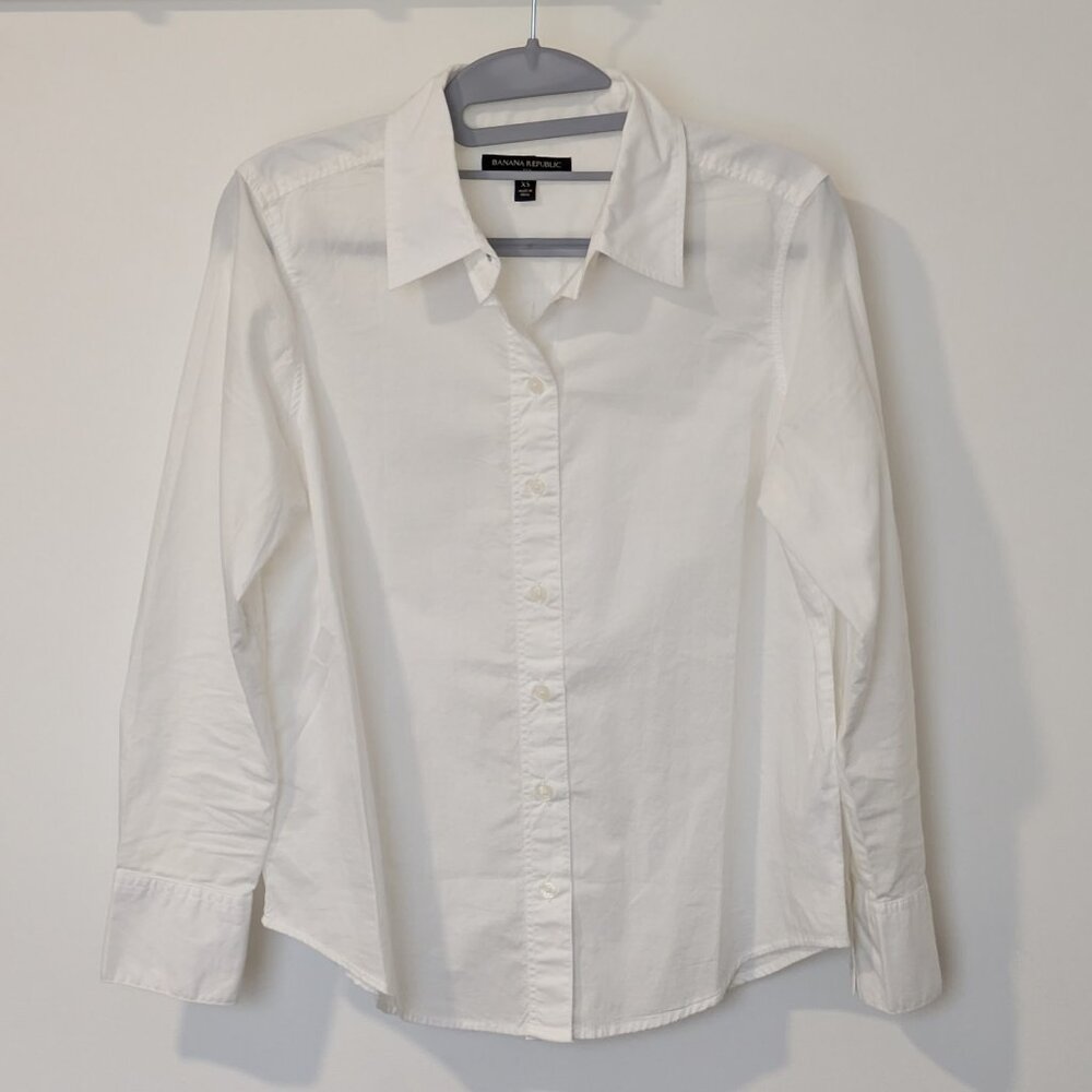 Banana Republic Long Sleeve Button Down